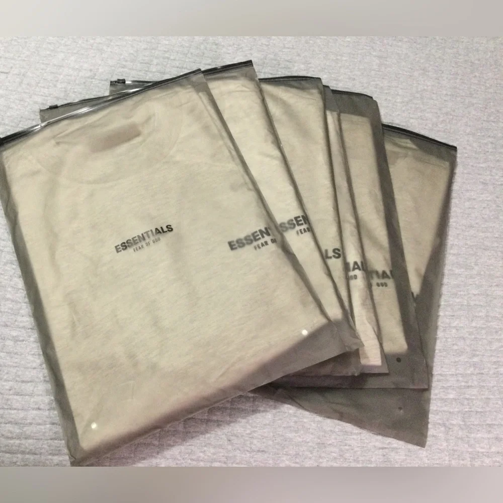 Essentials Fear of God Men's Light Oatmeal Short Sleeve T-Shirt - Picture 10 of 11